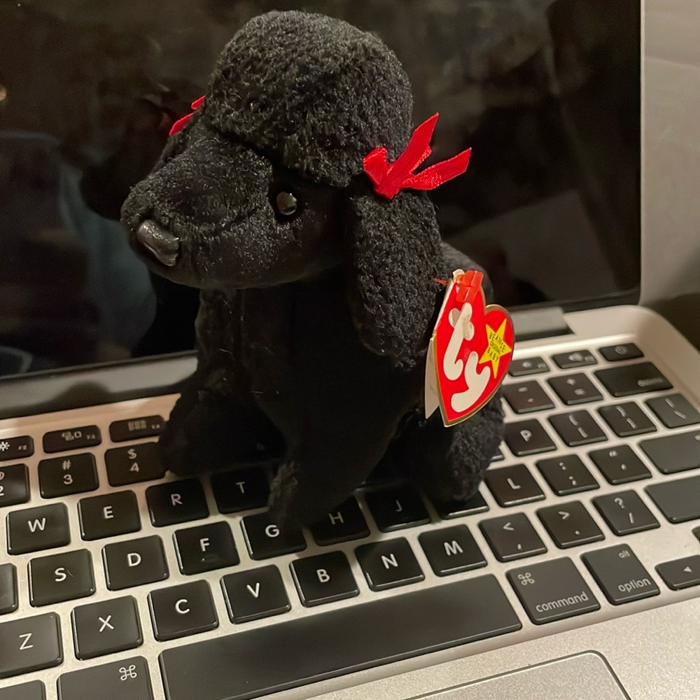 Vintage 1997 GiGi beanie baby